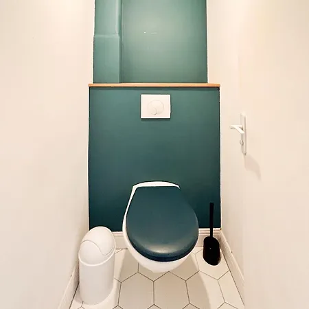 Daire Jeu De Paume *